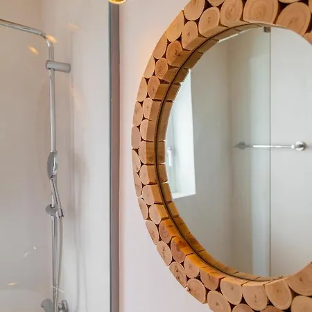 Calma Boutique House * וילה נובה דה קסלה