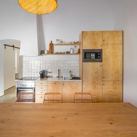 Calma Boutique House וילה נובה דה קסלה