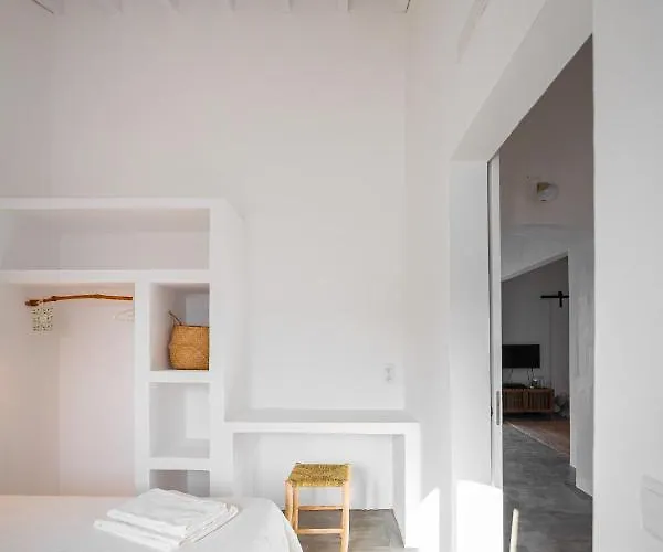 Calma Boutique House Сasa de vacaciones