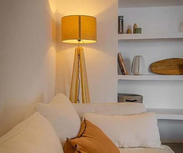 Calma Boutique House *